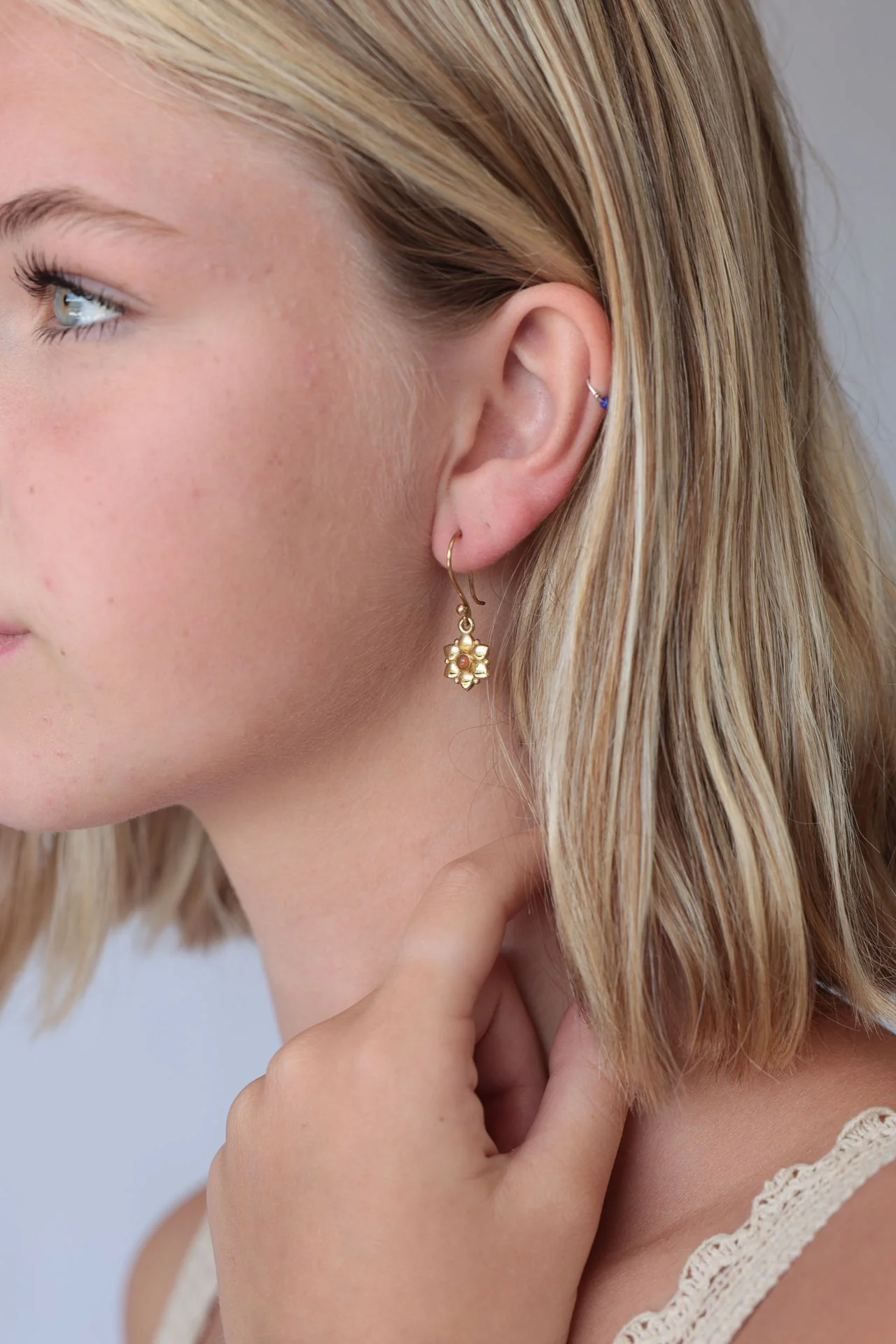 Mallika Earrings - Image 2