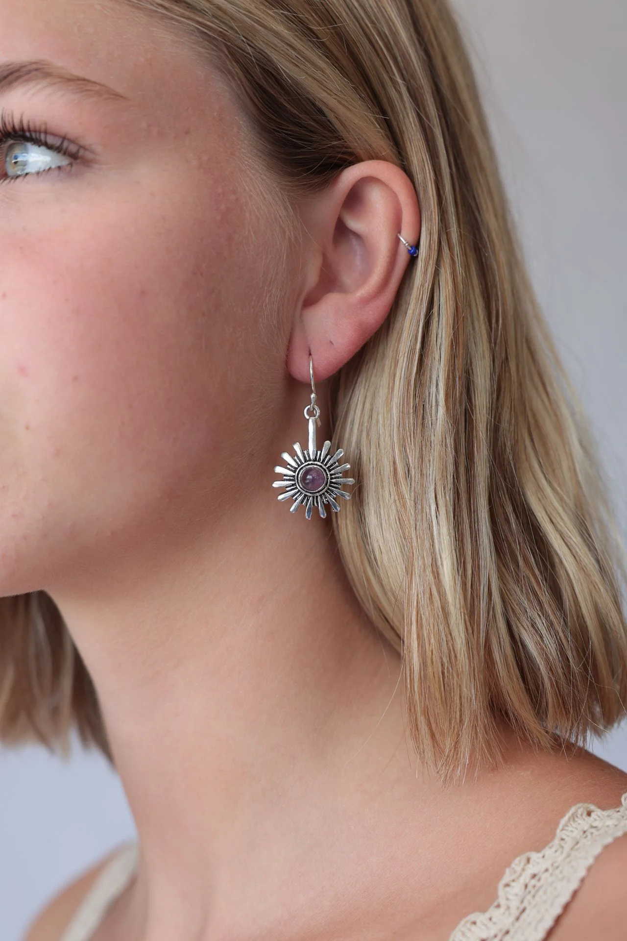 Anaya Earrings - Image 3