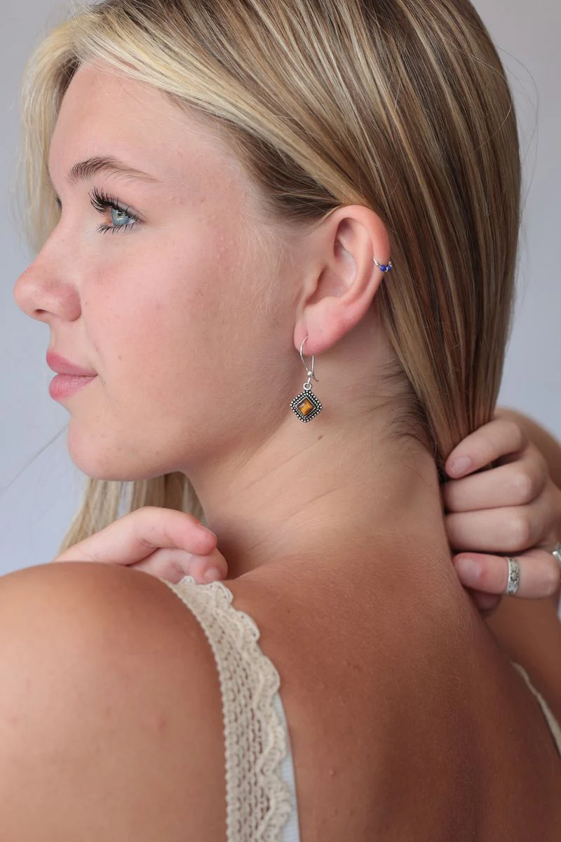 Prisha Earrings - Image 3