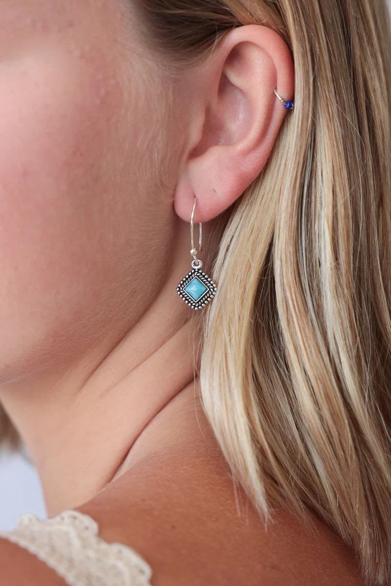 Sarika Earrings - Image 2