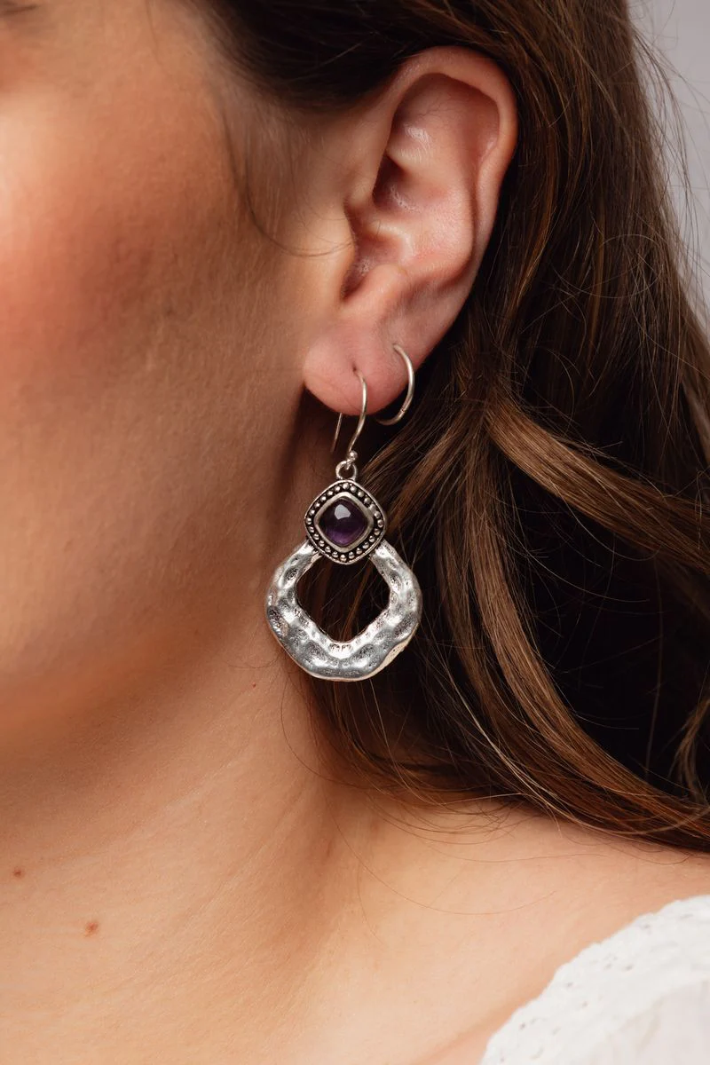 Ojasvi Earrings - Image 2