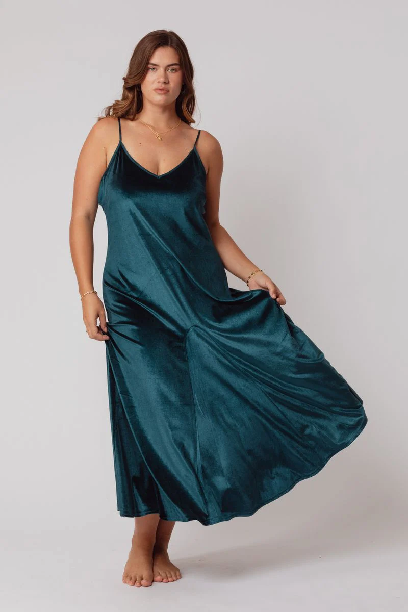 Swan Dress - Image 10