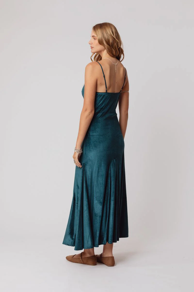 Swan Dress - Image 14