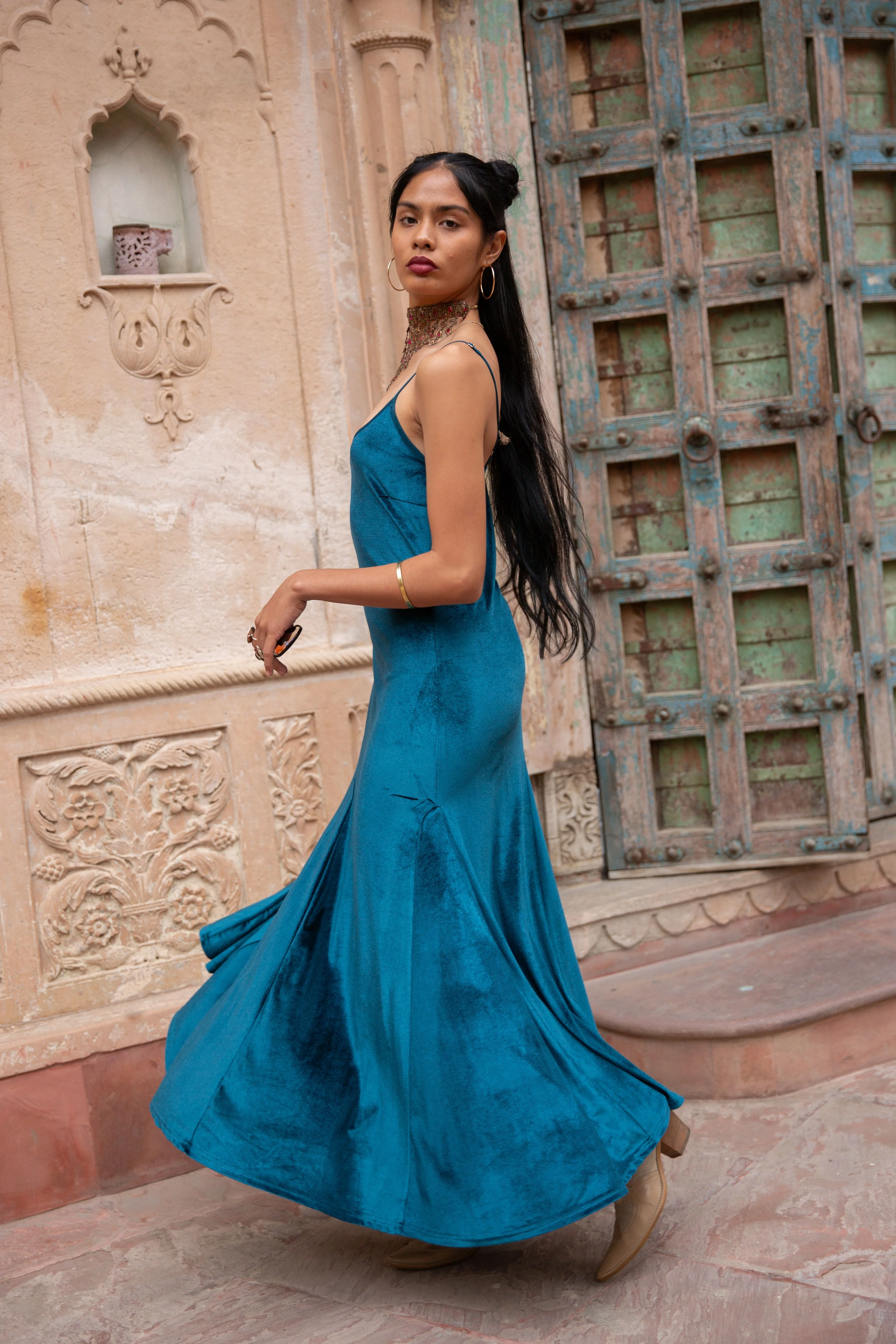 Swan Dress - Image 2