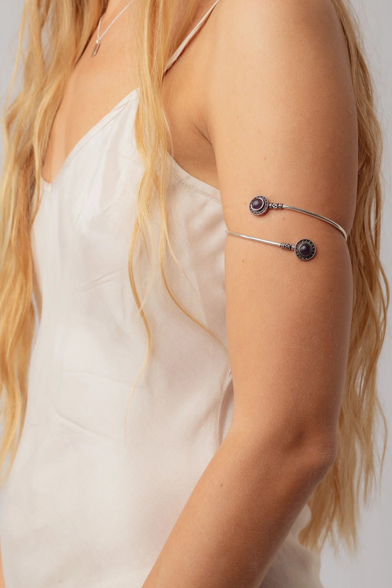 Priya Silver Arm Cuff - Image 2